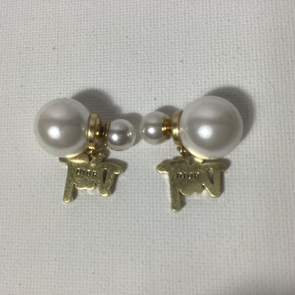 Dior Gold and Pearl Earrings - Picture 3 of 3